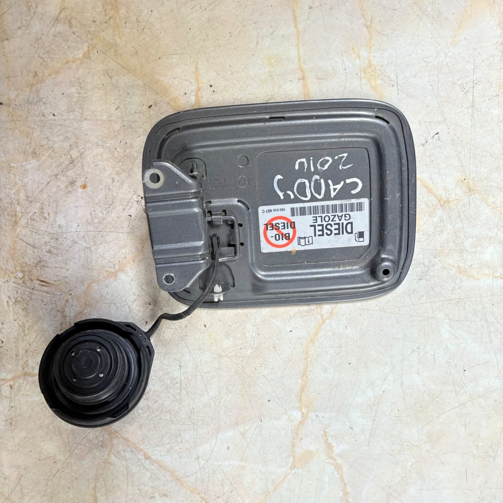 Nissan X Trail T32 2010 Fuel Flap Cover Cap KAD 284647532831