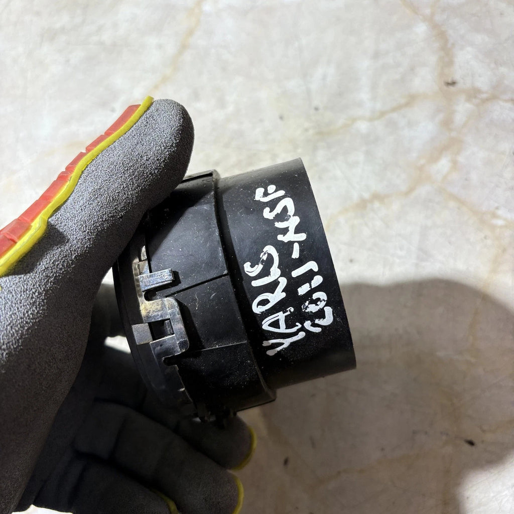 For Toyota Yaris 2011 Left Passenger Side Dashboard Air Vent