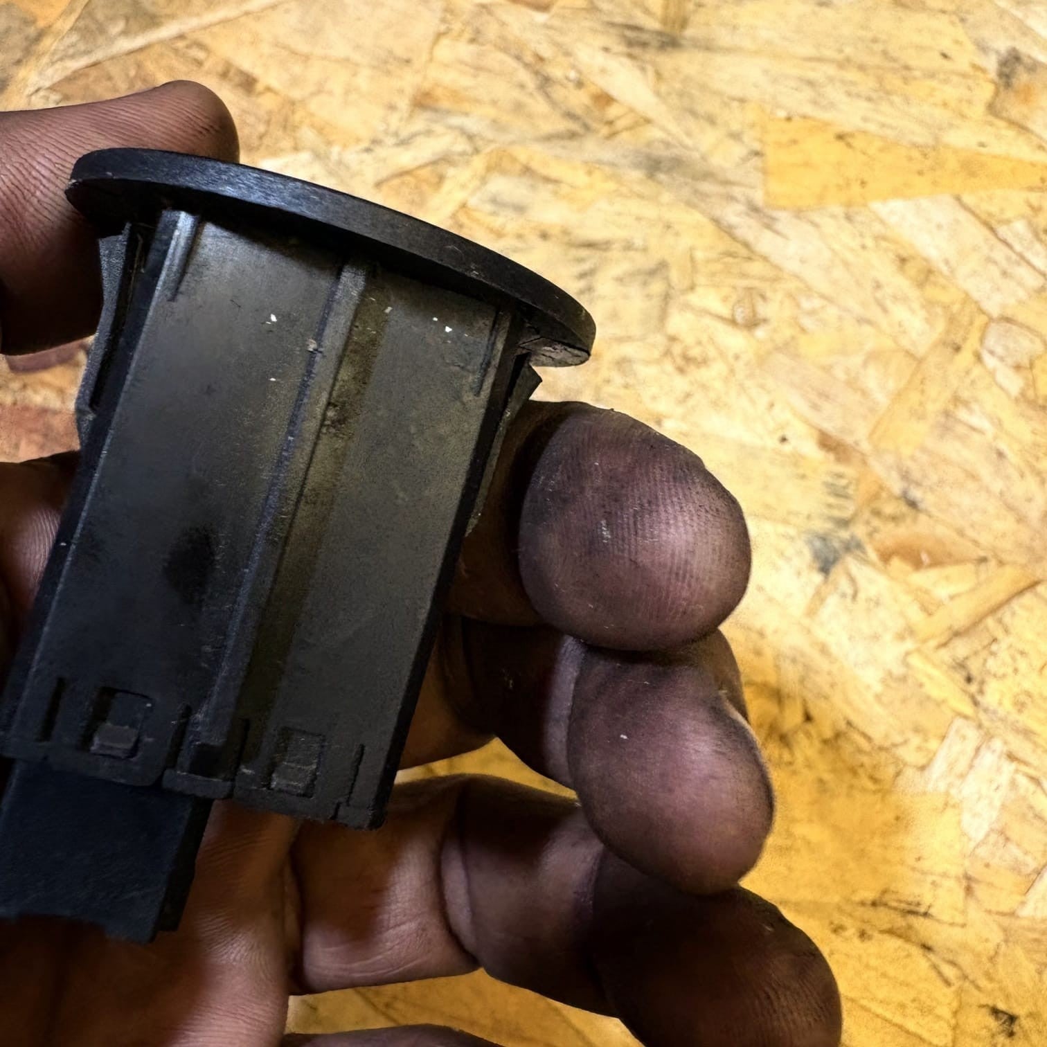 VAUXHALL ASTRA J PASSENGER AIRBAG ON OFF SWITCH 13577258 @15