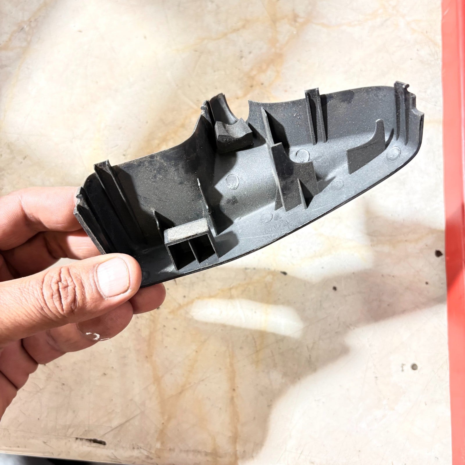 2015 MG3 CENTER MIRROR COVER 10039739 BLACK