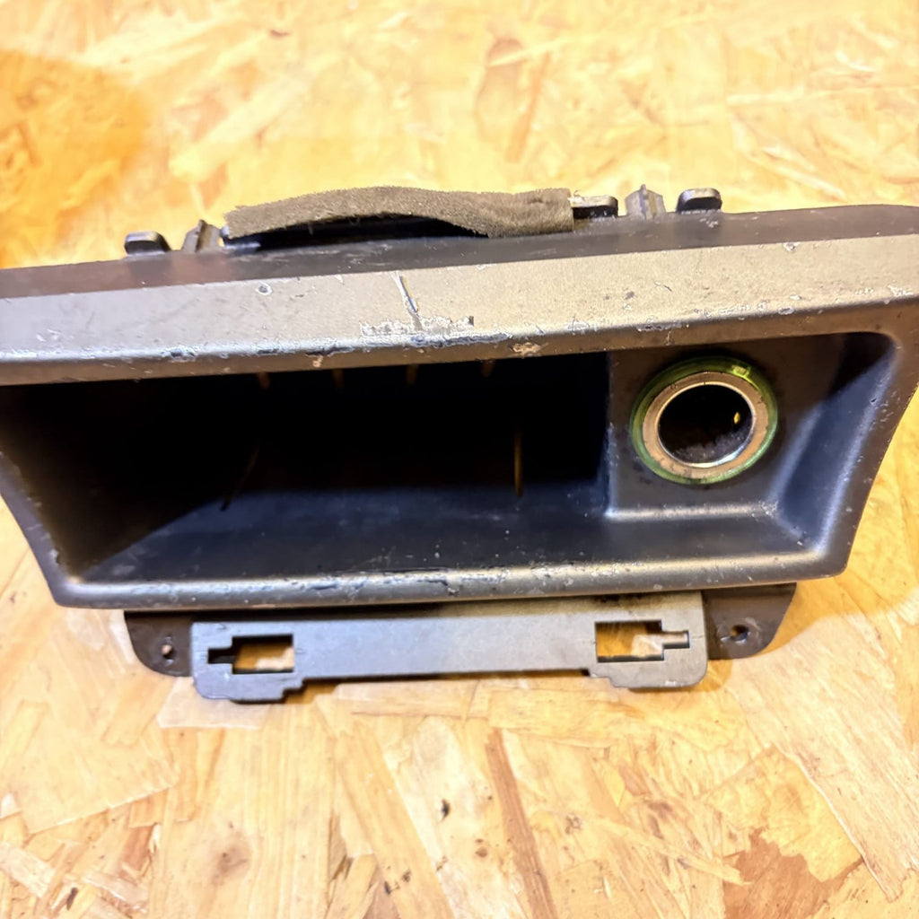 Jaguar X-Type X400 2007-2009 Centre Console Ashtray 12V Socket 4X43F044J53AB