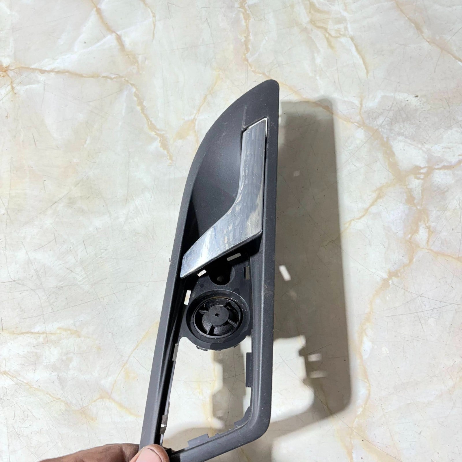 SKODA OCTAVIA 2007 ELEGANCE OSF INTERIOR DOOR HANDLE 1Z0837248
