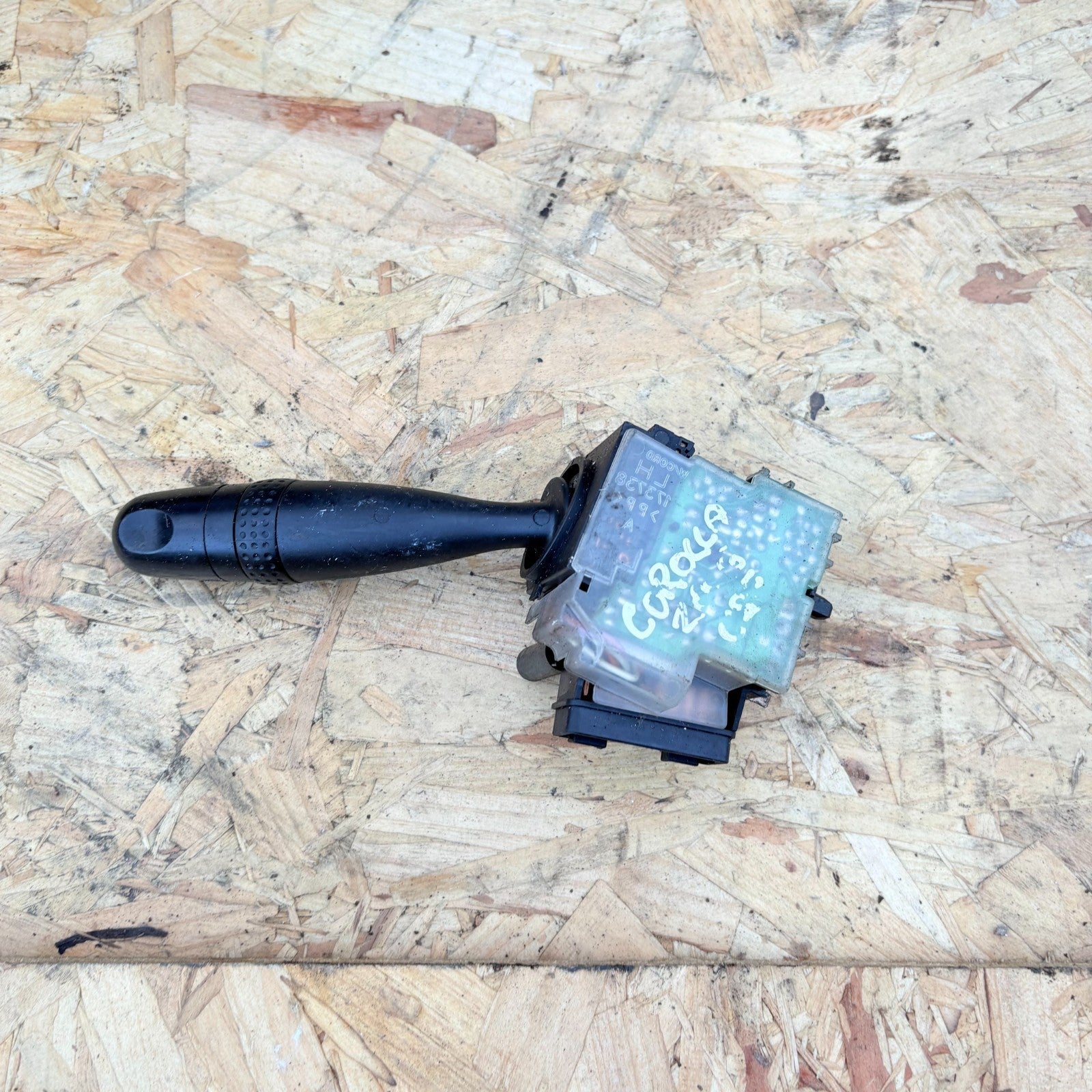 TOYOTA COROLLA Estate Wiper Switch Stalk 173647