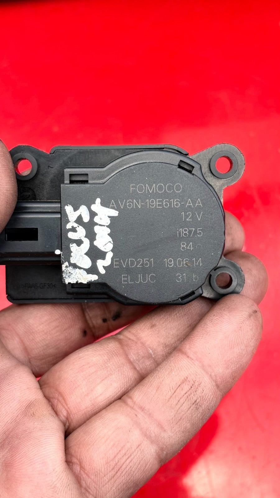 FORD FOCUS 2014 HEATER AIR VENT FLAP ACTUATOR MOTOR AV6N-19E616-AA