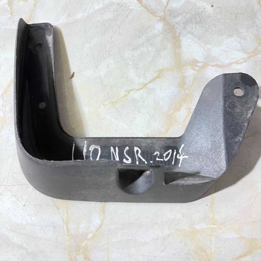 Hyundai i10 2014 Mud Flap Rear Left Side