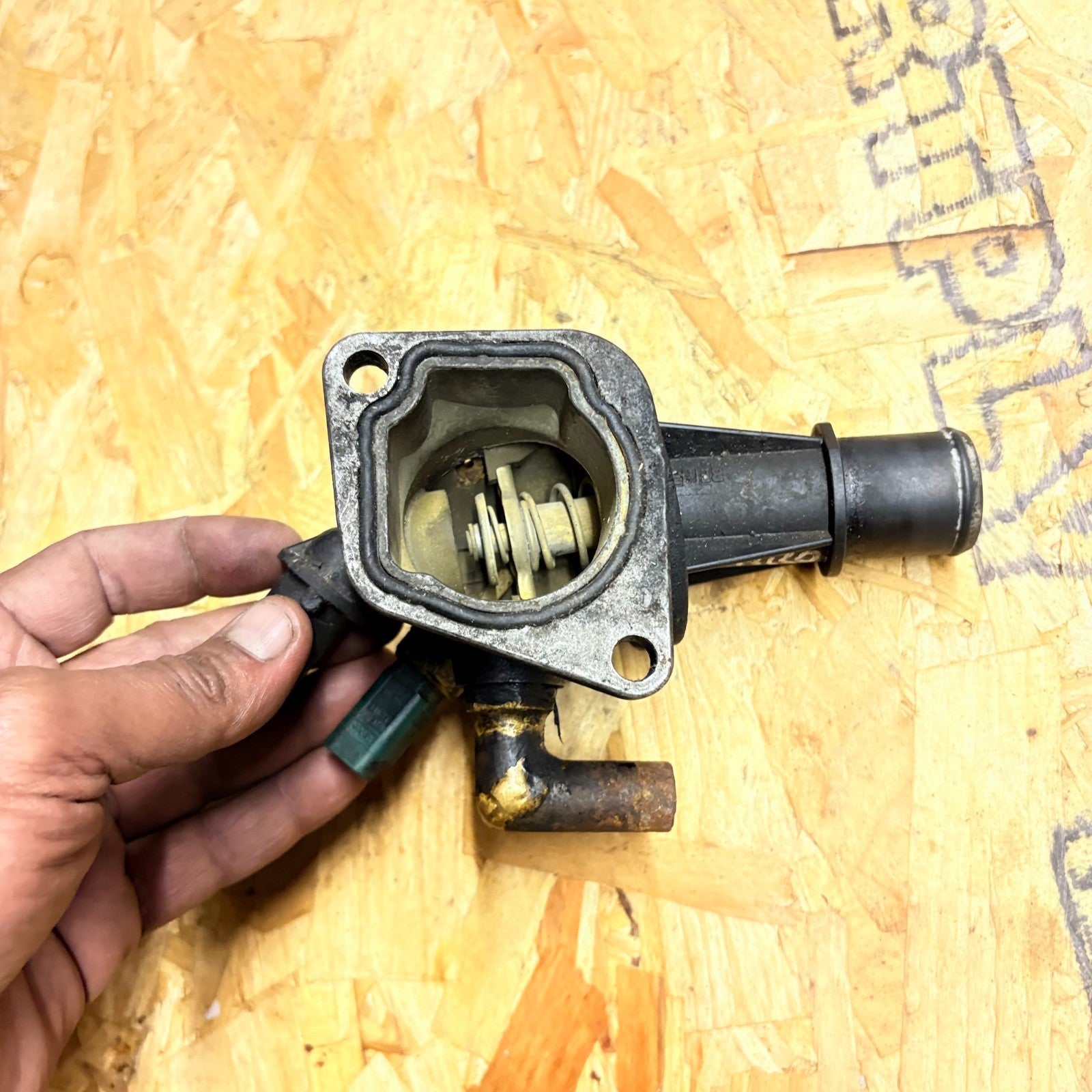 Coolant Thermostat Housing for Vauxhall Combo