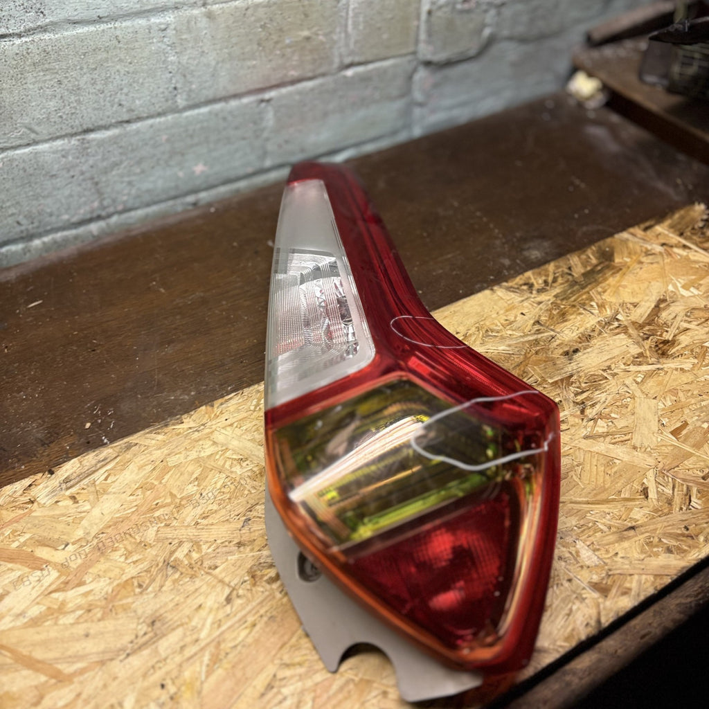 MG3 2011‑2024 Rear Right Tail Light 220‑40013 Driver Side