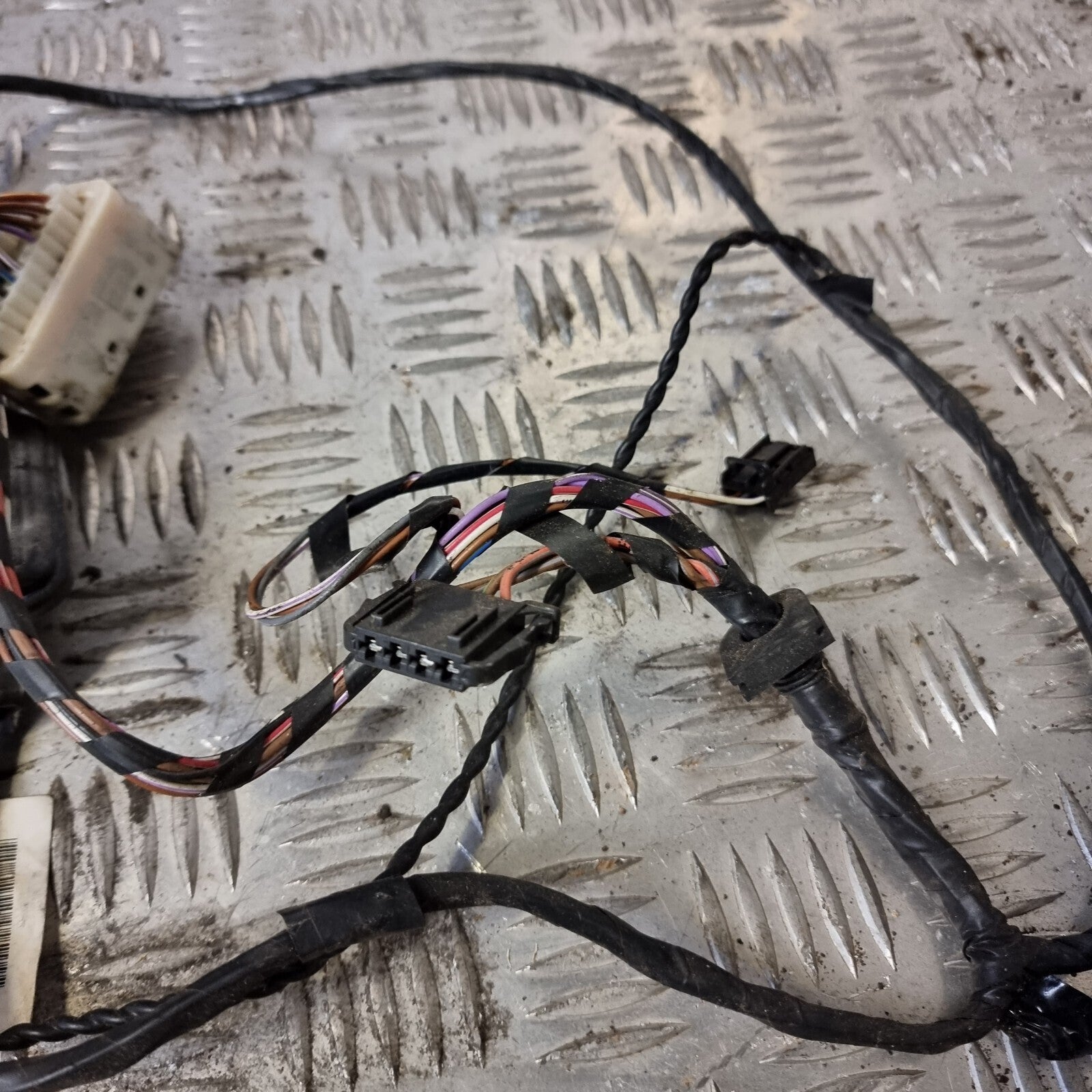 SEAT LEON FR PASSENGER SIDE REAR DOOR WIRING LOOM 1P2971161E 2007