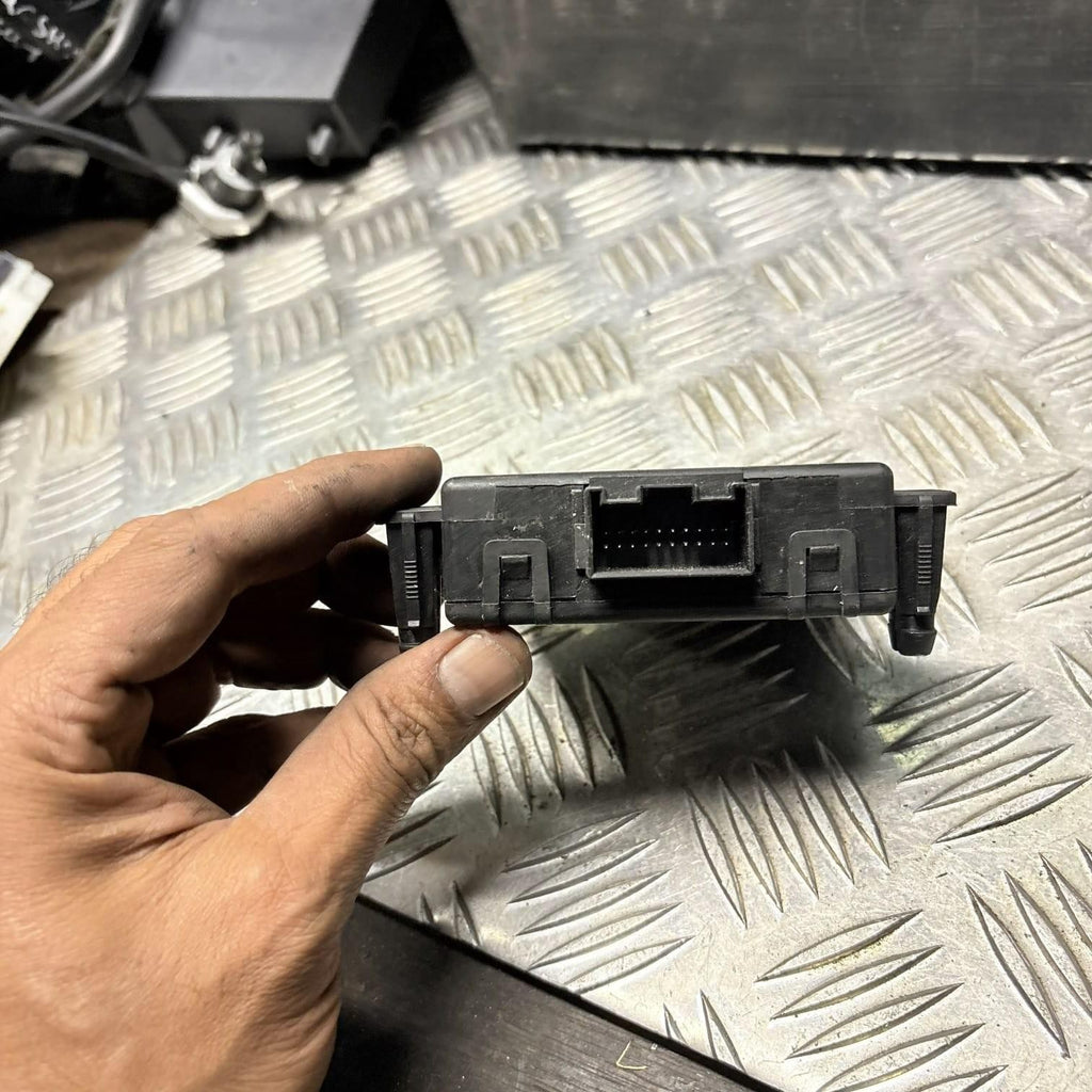1K0907530H VW Golf Mk5 04-09 Passat B6 05-10 CAN Bus Gateway Control Module OEM