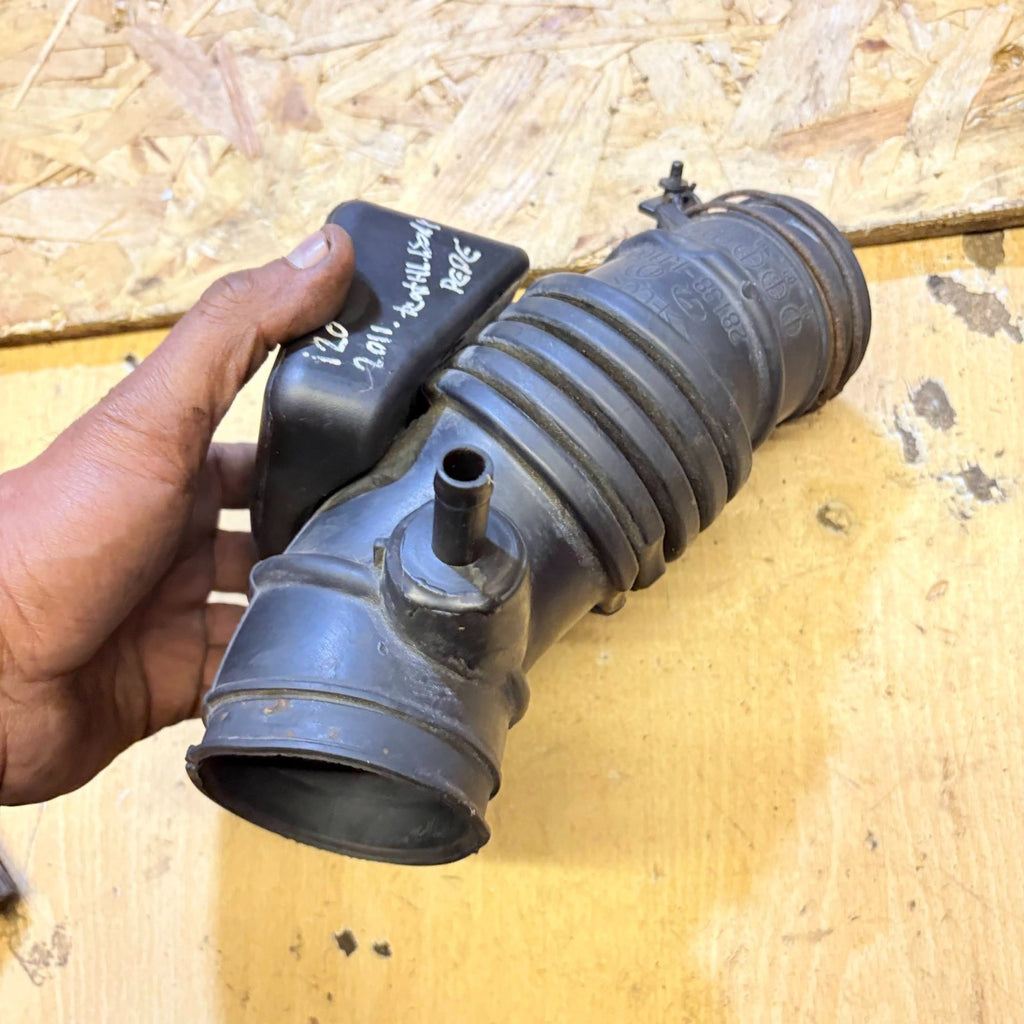 Hyundai i20 2011 Intake Pants (Air Pipe)(Air Pipe) 281381j1001