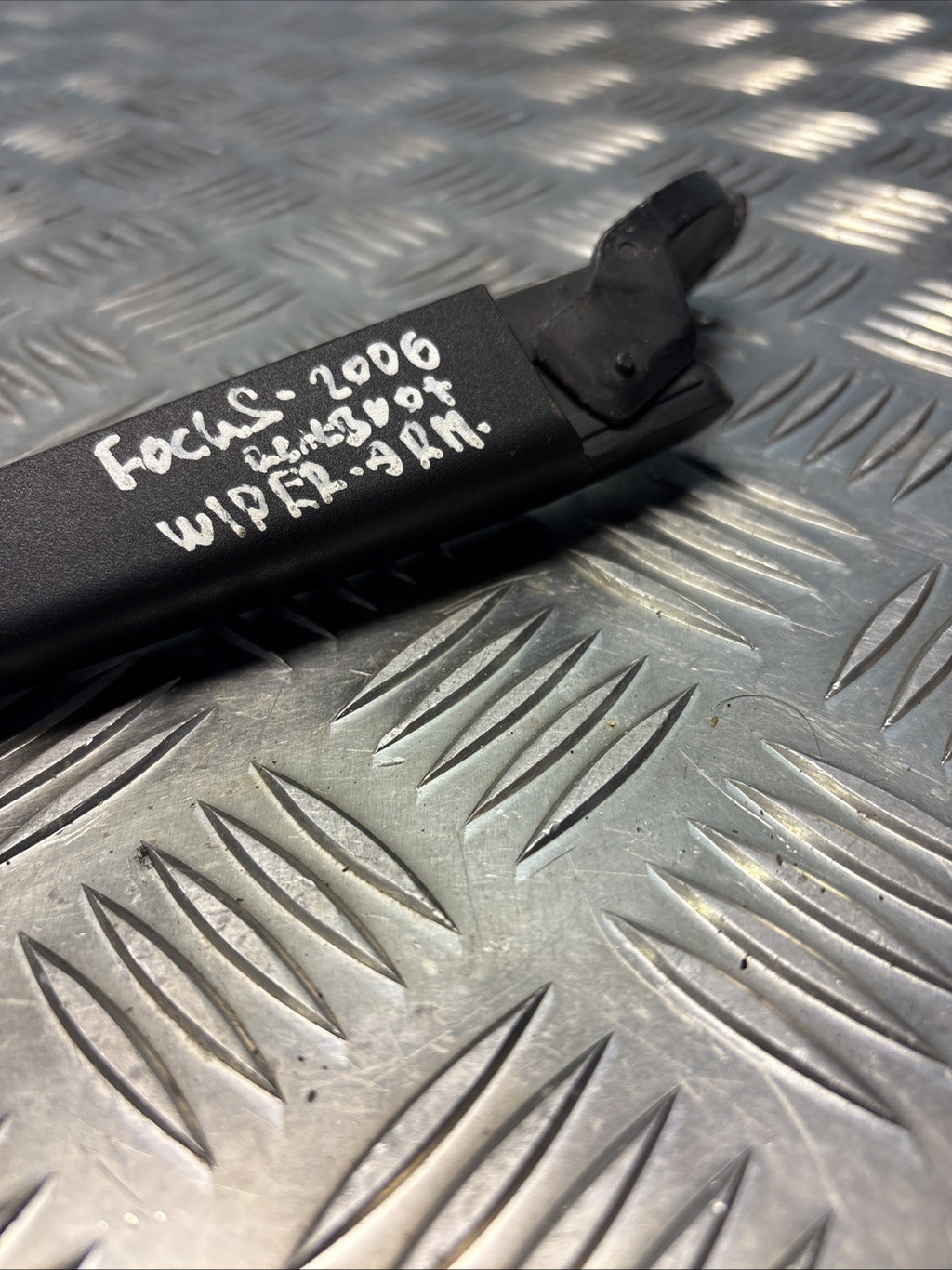Ford Focus Mk2 Rear Wiper Arm Hatchback 3/5 Door 2004-2011 4M51A17406AA 1434059