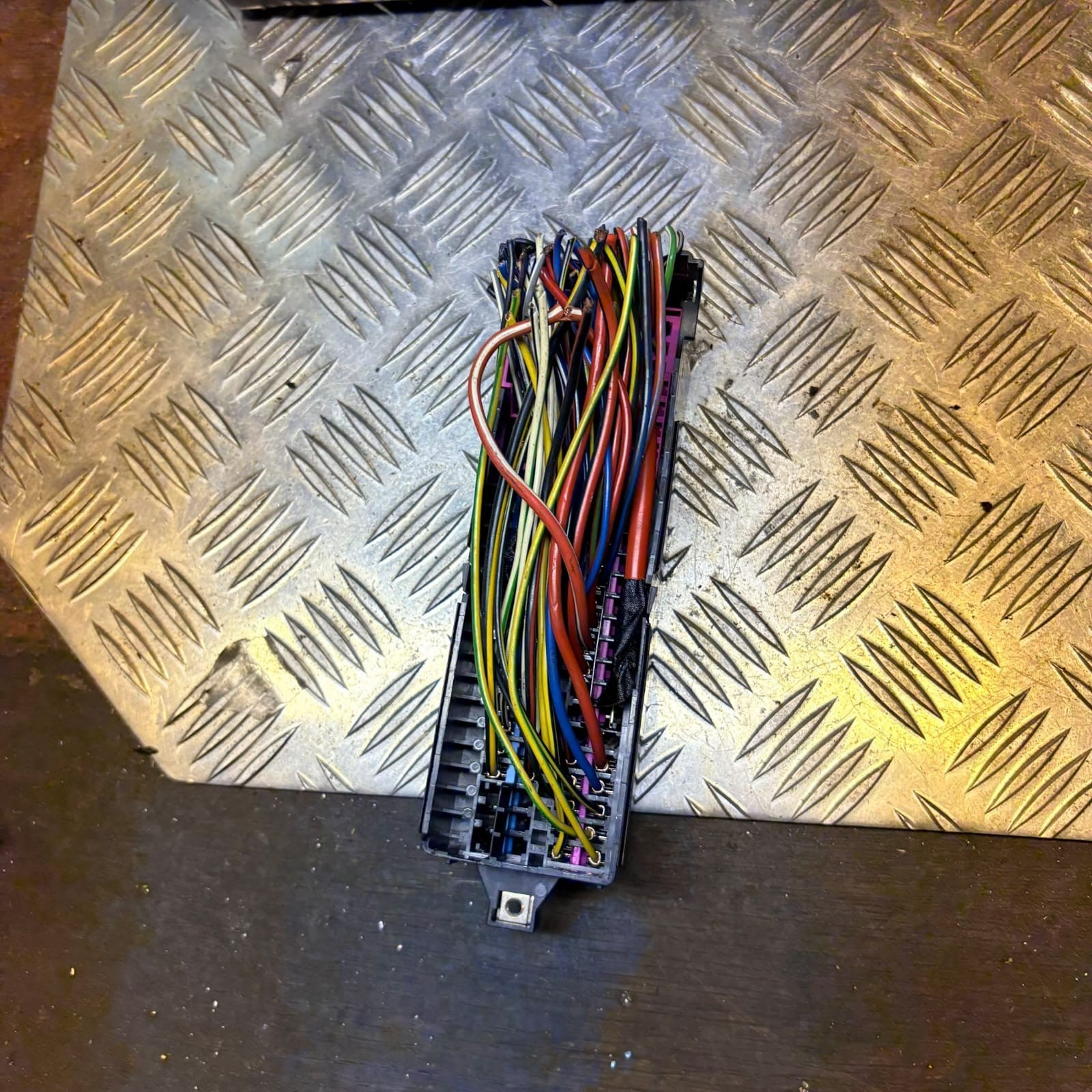 SKODA FABIA VRS 1.4TSI CAVE 2011 FUSE BOX 5J0937615C 2016