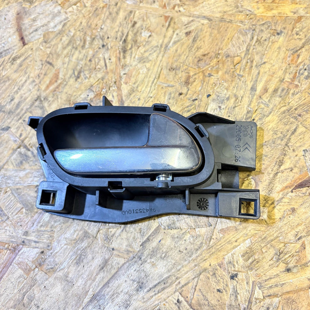 CITROEN C4 2004-2011 DOOR HANDLE INTERIOR FRONT DRIVERS SIDE OFFSIDE 100127387