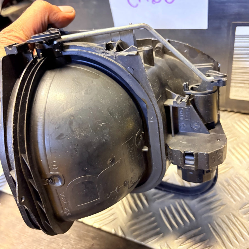 BMW X5, E53 2004,Rear Boot Air Vent Deflector 539.9250 Right O S R