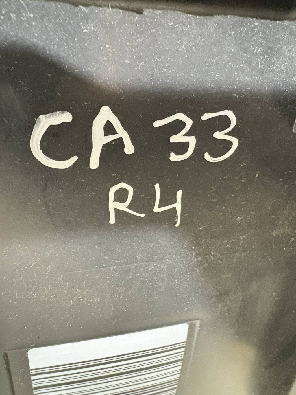 VOLVO C30 MK1 06-12 FUSE BOX 8688040