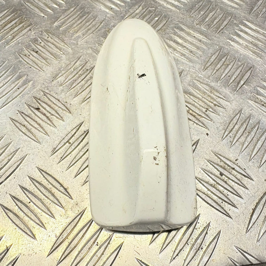 2009 Volvo V60 Shark Fin Antenna Aerial Cover White 39850727 FREE POSTAGE *1