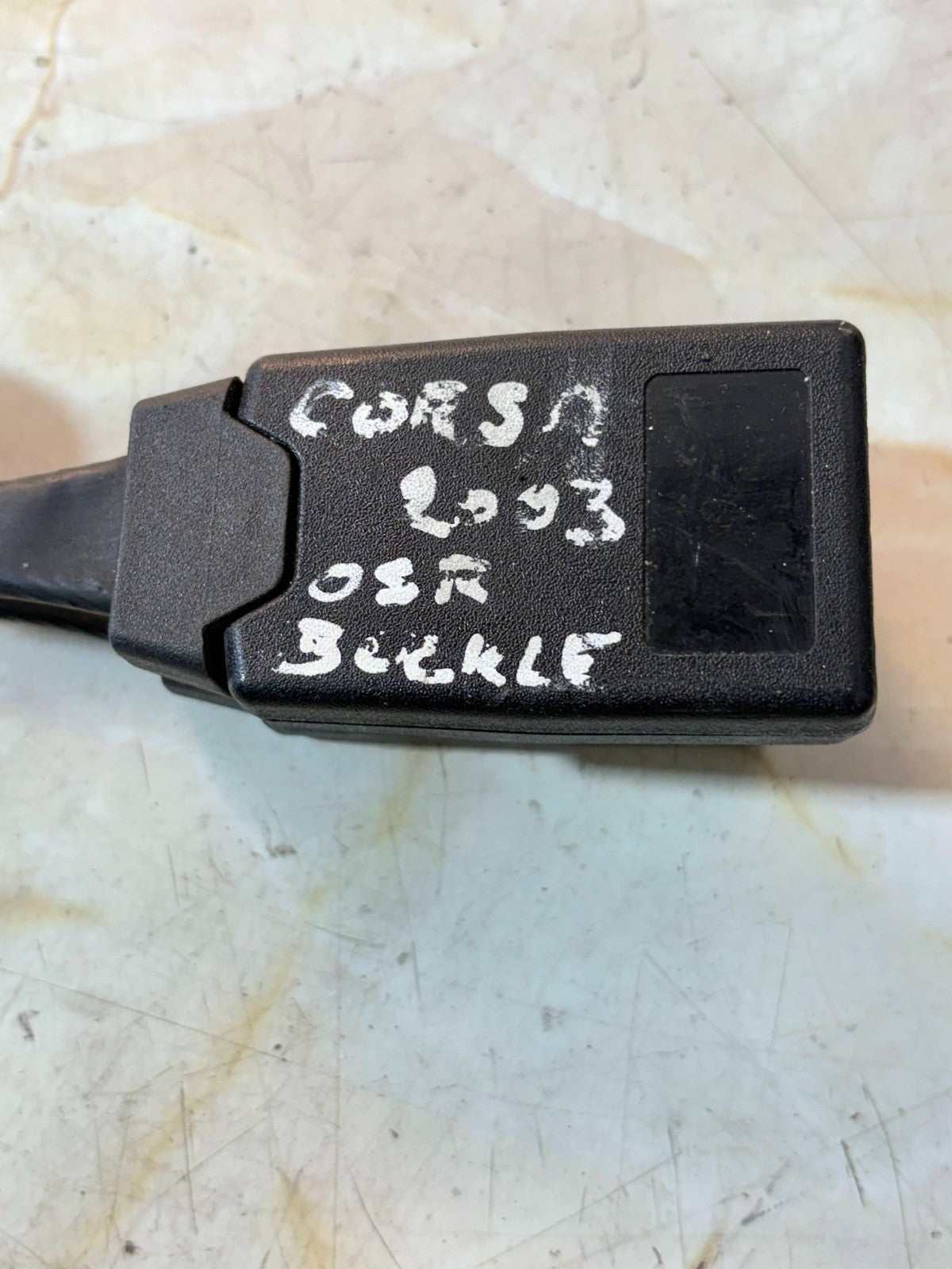 Vauxhall Corsa C 2000-2006 OSR Rear Seat Belt Buckle Twin 09114850N 09231879F