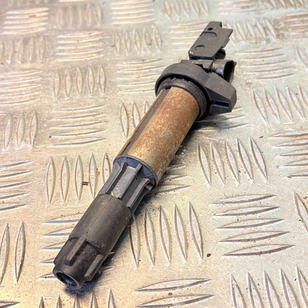 2003 BMW Z4 E85 3.0L Roadster Engine Motor Ignition Coil