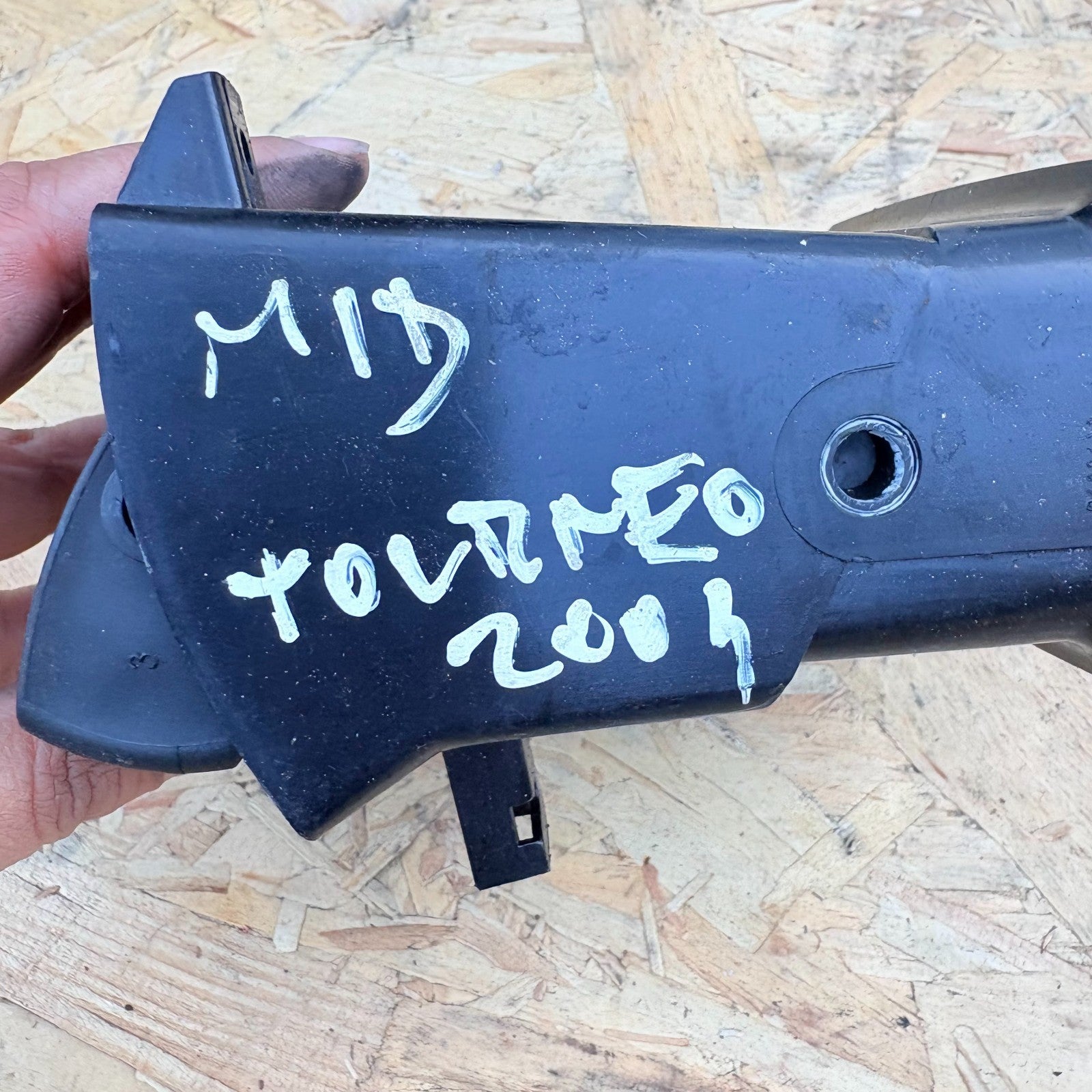 Ford Tourneo Connect 2002-2009 Centre Right Dash Air Vent 2T1H19C681AC