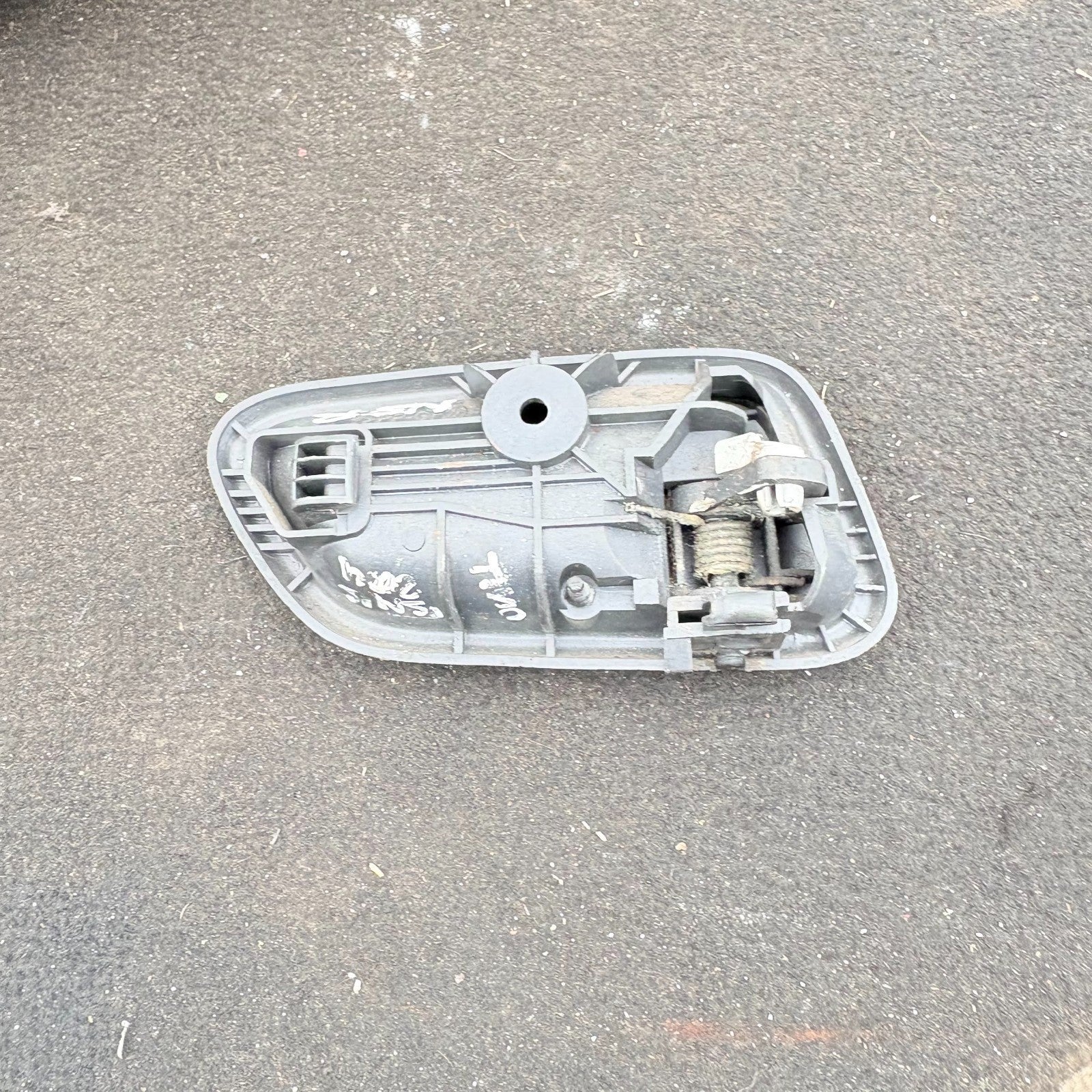 Passenger Side Rear NSR HANDLE INTERIOR SUZUKI IGNIS 2004