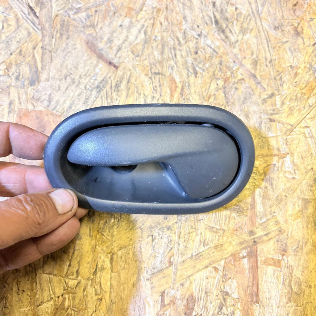 Dacia Logan II 2013-2016 Front Left Inner Door Handle Passenger NSF