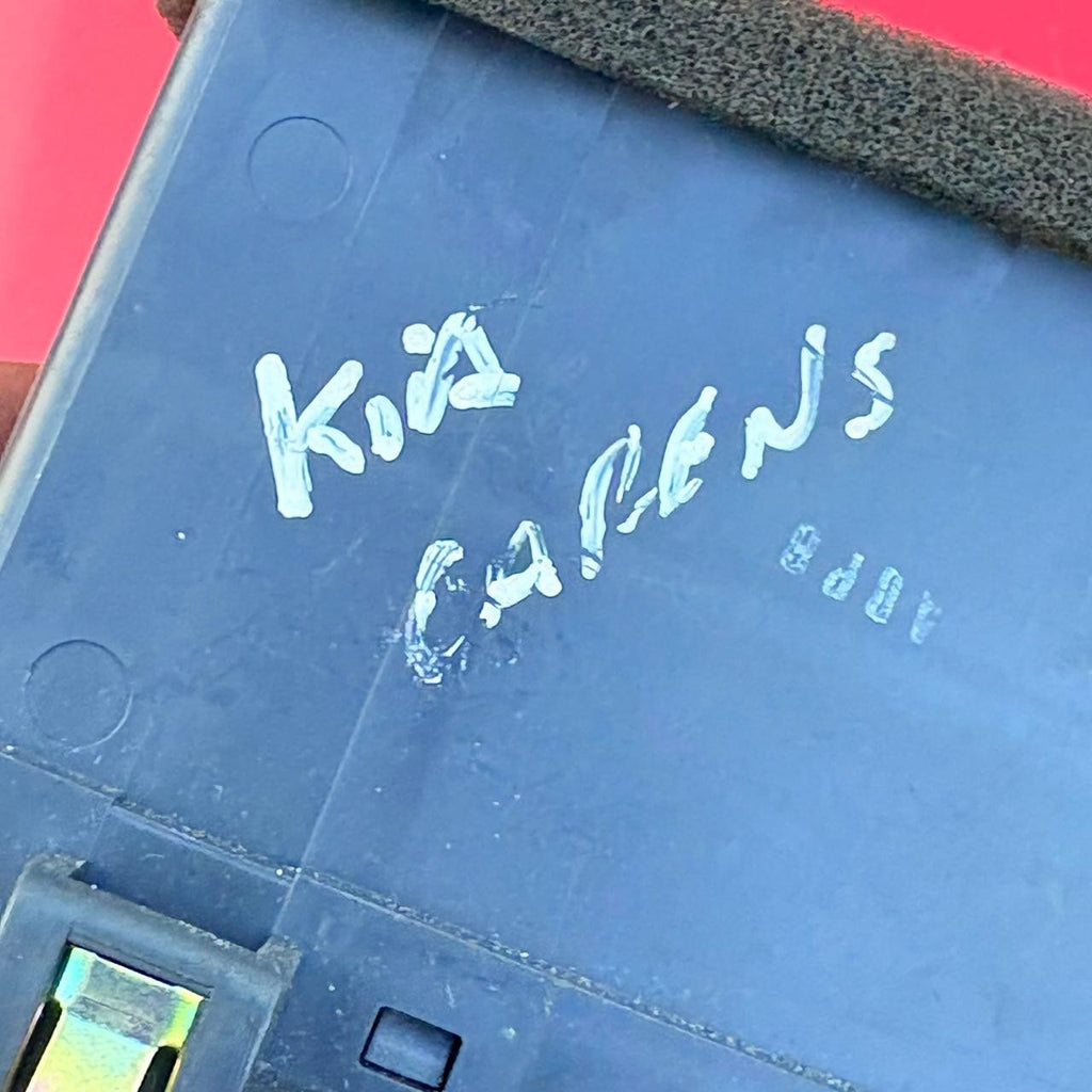 KIA CARENS MK1 DASHBOARD AIR VENTS NSF PASSENGER 1999-2005