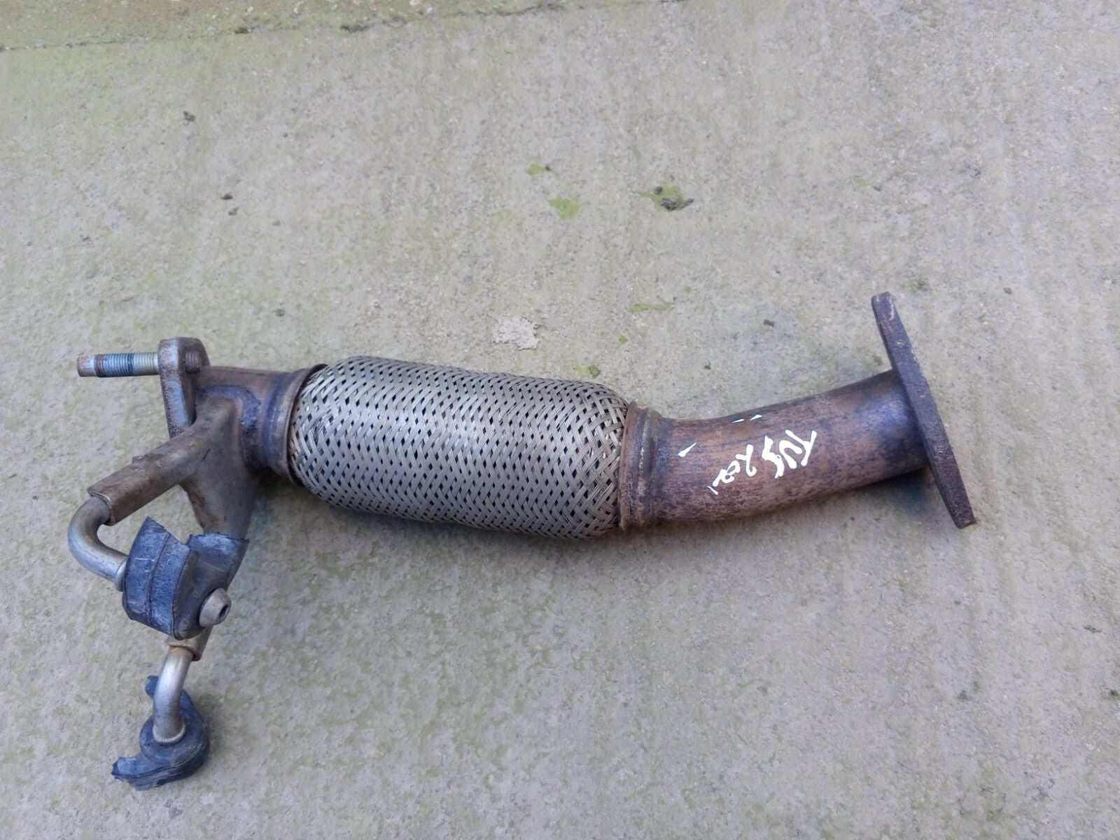 Hyundai Tucson Mk3 2015-2021 2.0 Hybrid Exhaust Flexi Pipe