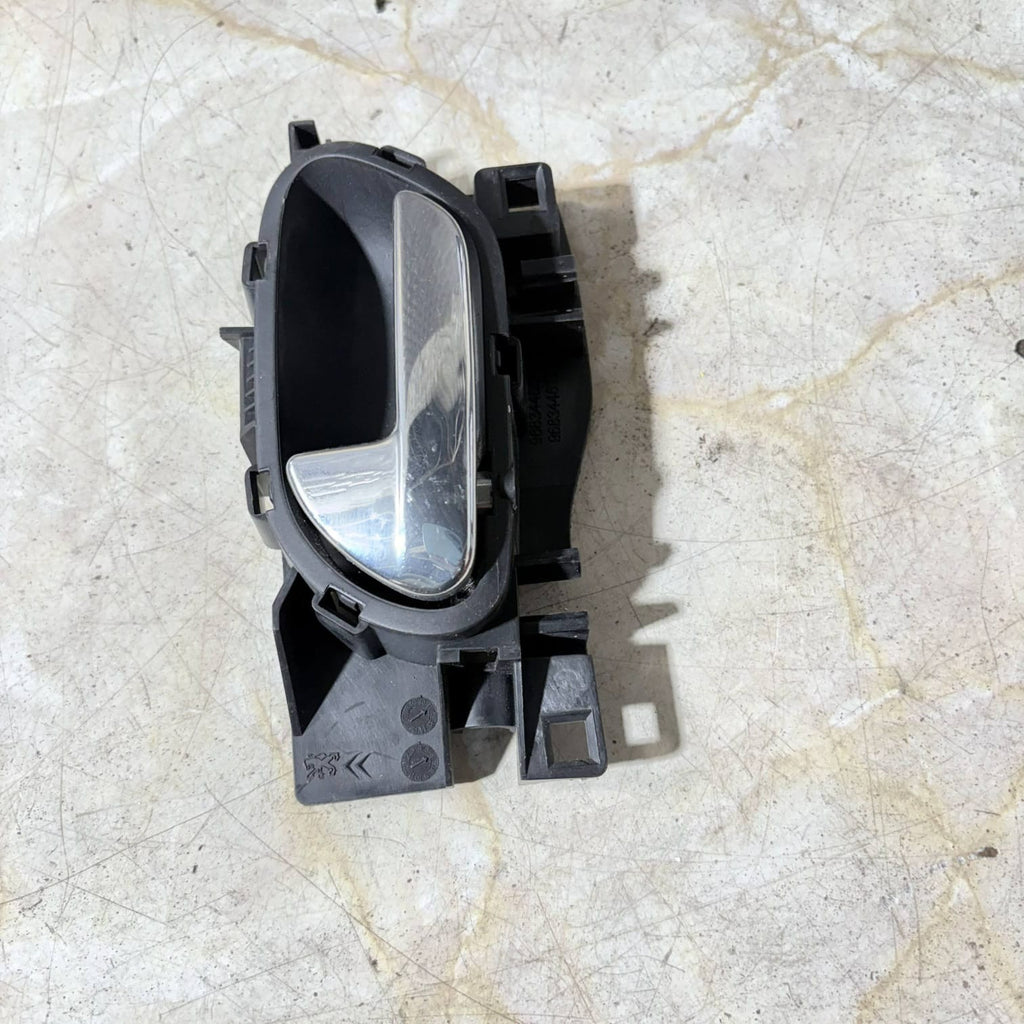 CITROEN C3 2013 PASSENGER REAR INTERIOR DOOR HANDLE 1905002 NSR