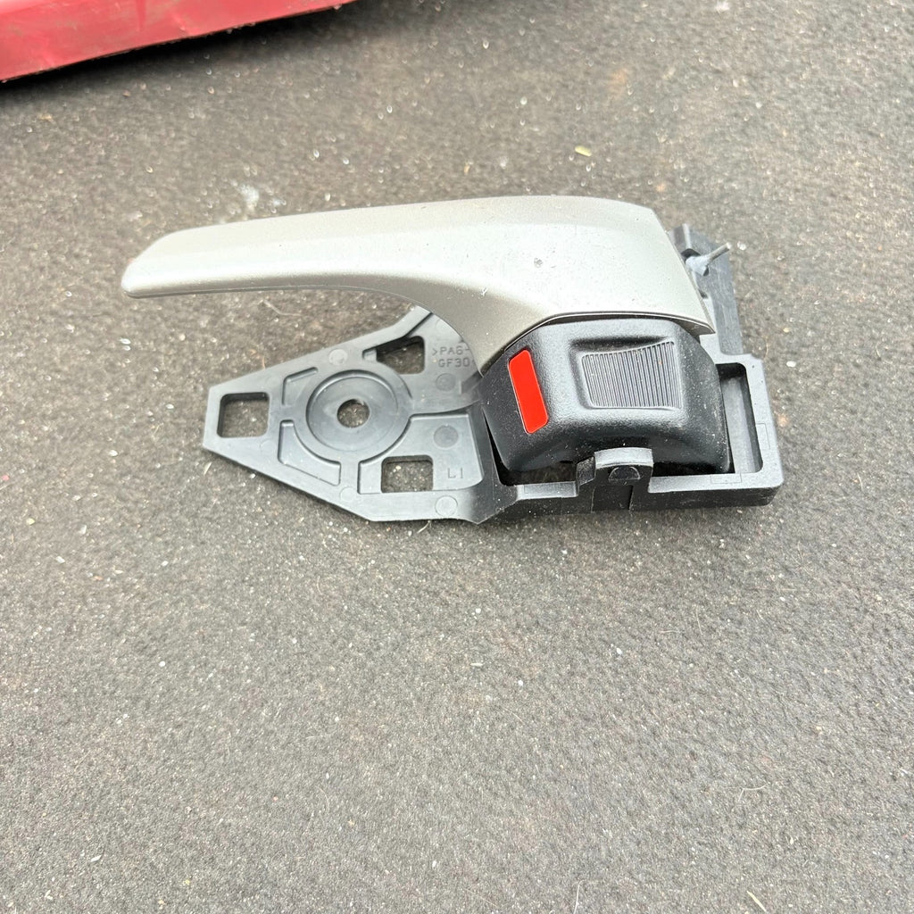 Toyota Prius Left Passenger Nearside Rear Inner Door Handle 2009-2015