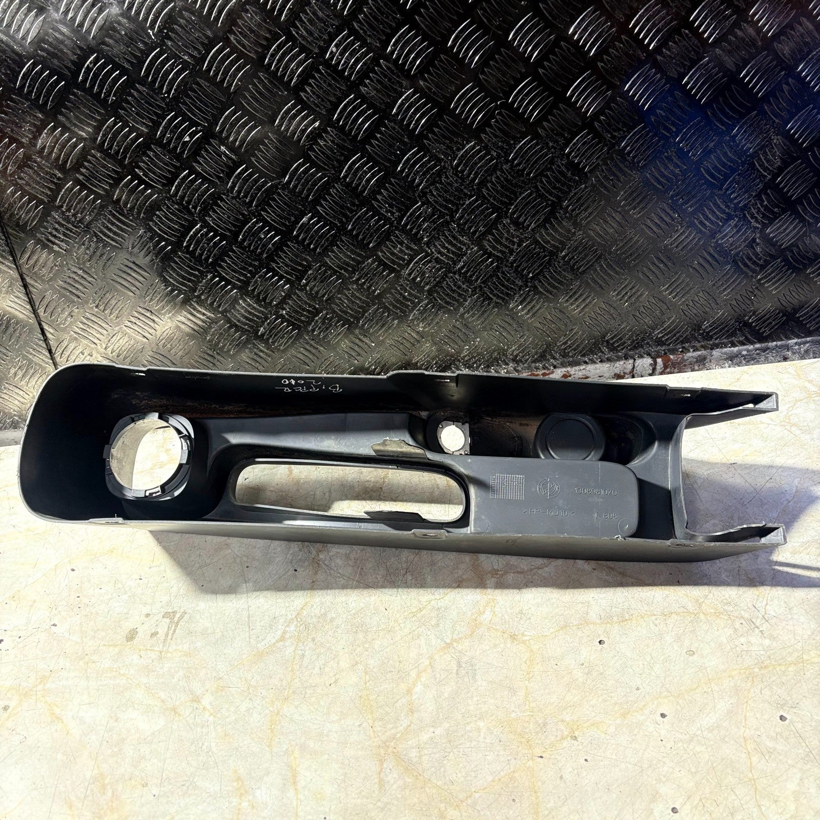 PEUGEOT BIPPER 2007-2017 CENTRE CONSOLE HANDBRAKE GEAR SURROUND TRIM 1308981070