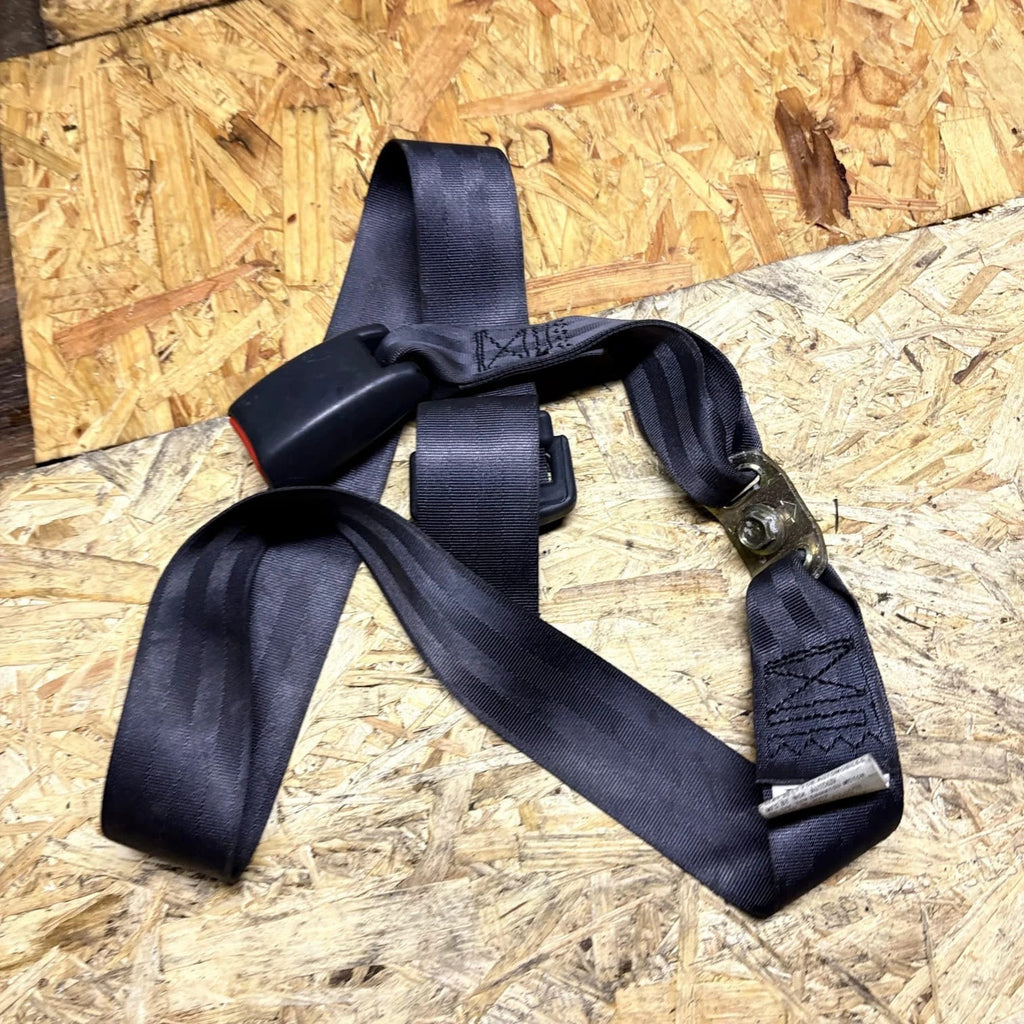 Daihatsu YRV 2001-2004 Rear Centre Seat Belt Buckle Stalk 0430032 NSB053DK06