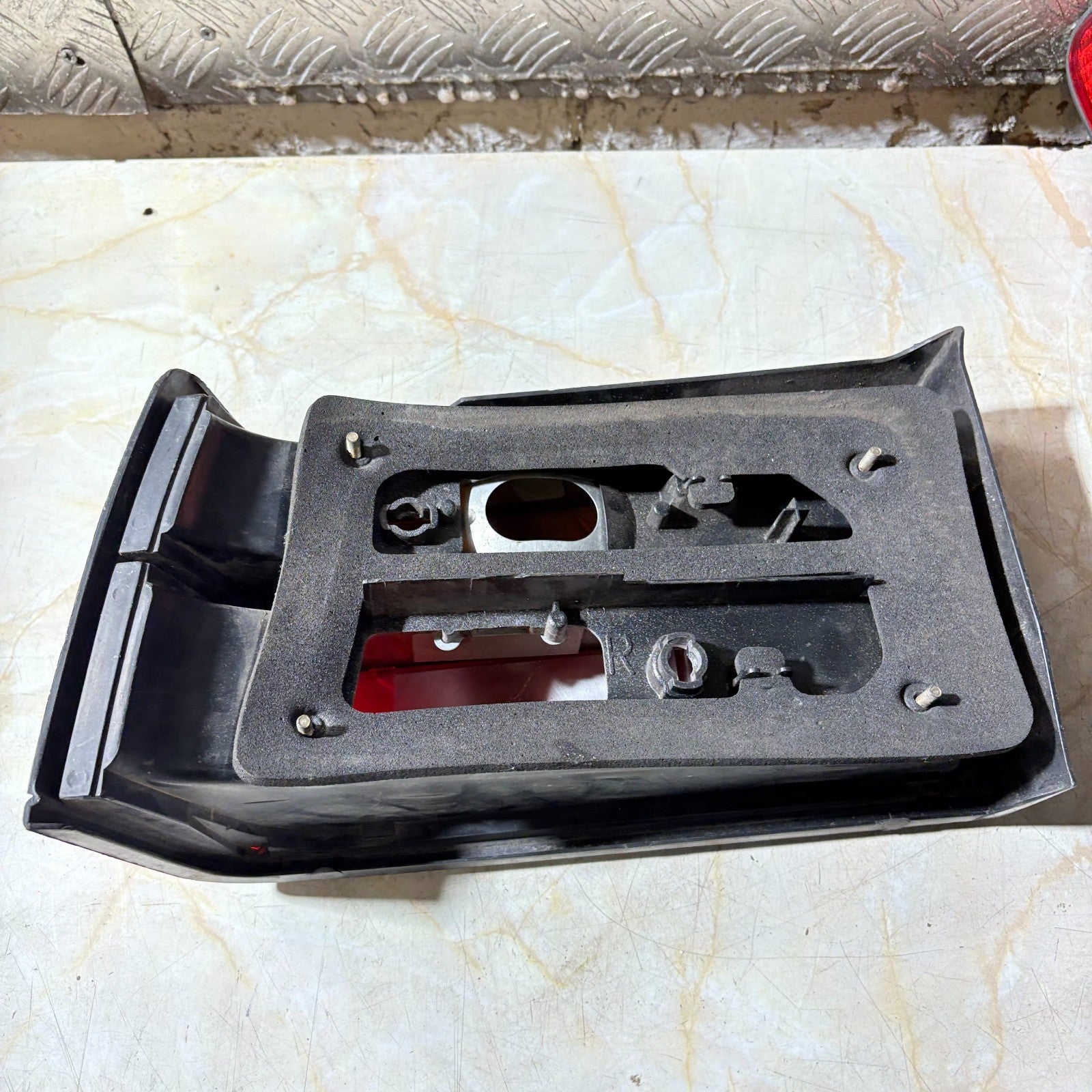 86-87 Civic 4Dr RearRight Taillight Combination Brake Signal Stop Lamp