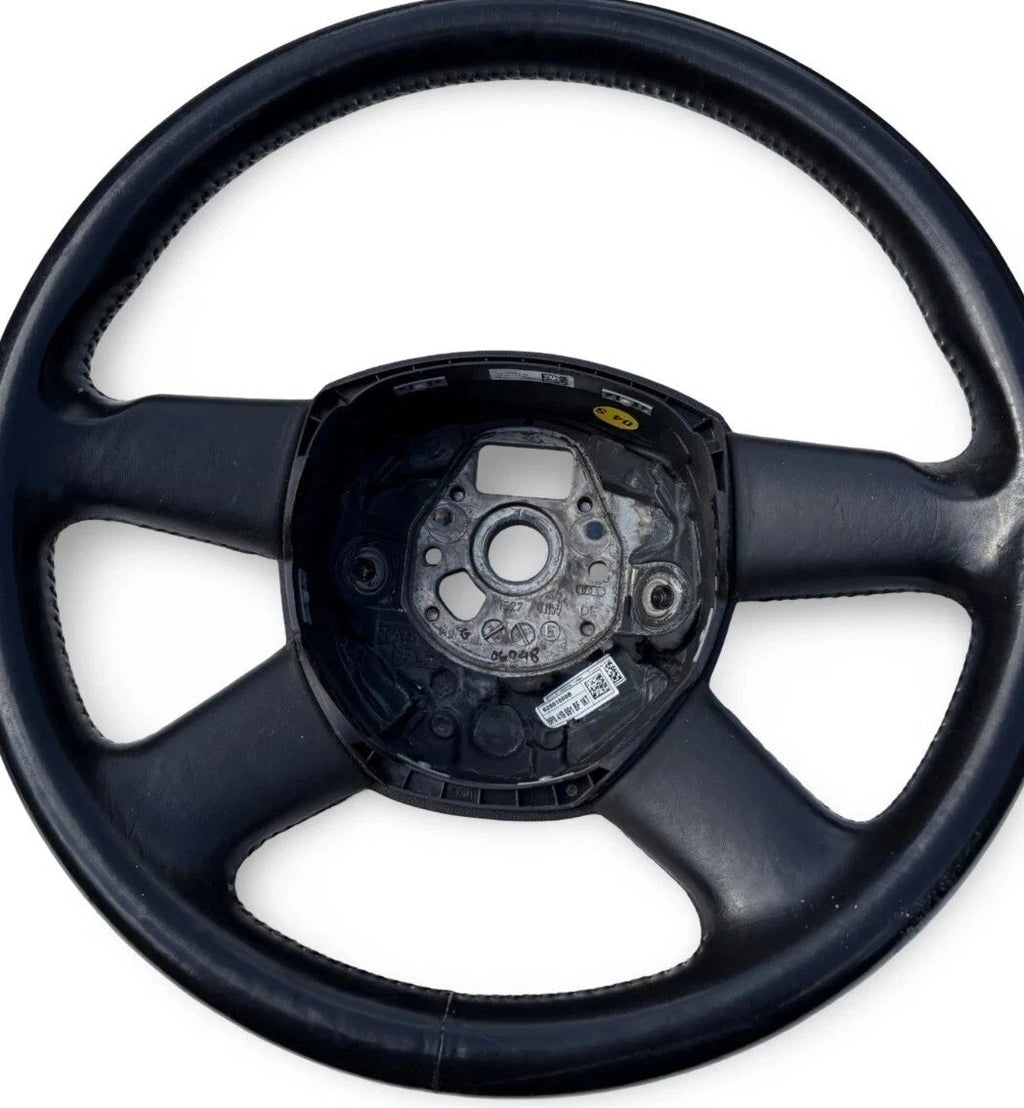 Audi A4 B7 Steering Wheel Leather 2007 4F0124 Black | Clean Condition