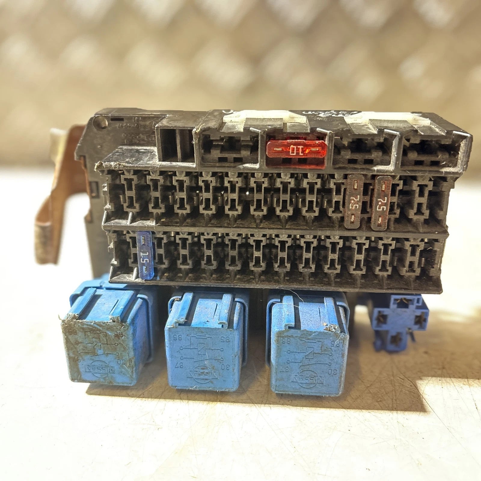 Nissan Vanette Under Dash Interior Fuse & Relay Box Standard Blade 1978-2007