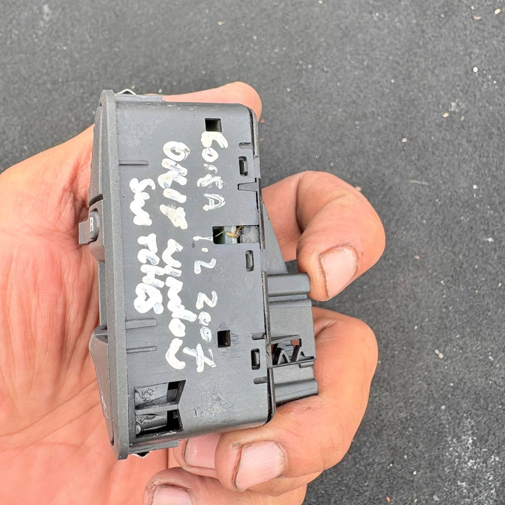 VAUXHALL CORSA D 06-14 DRIVERS FRONT ELECTRIC WINDOW SWITCH 13 258 521 AA