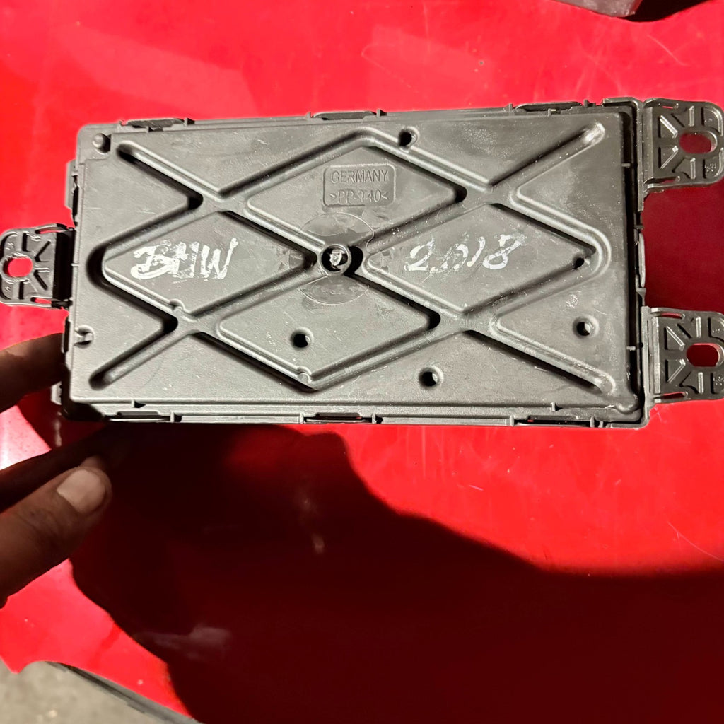 BMW 2018 Rem Fuse Box Module