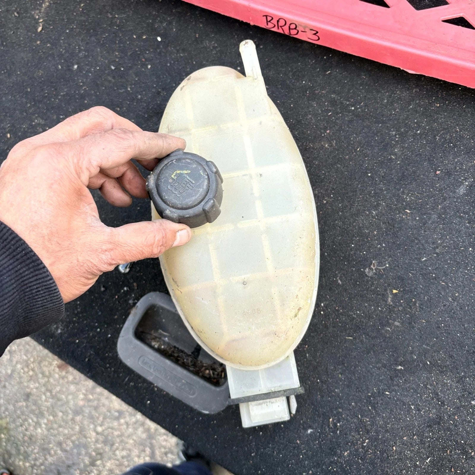 VAUXHALL VIVARO 2001-2006 COOLANT EXPANSION TANK RESERVOIR BOTTLE 770312900