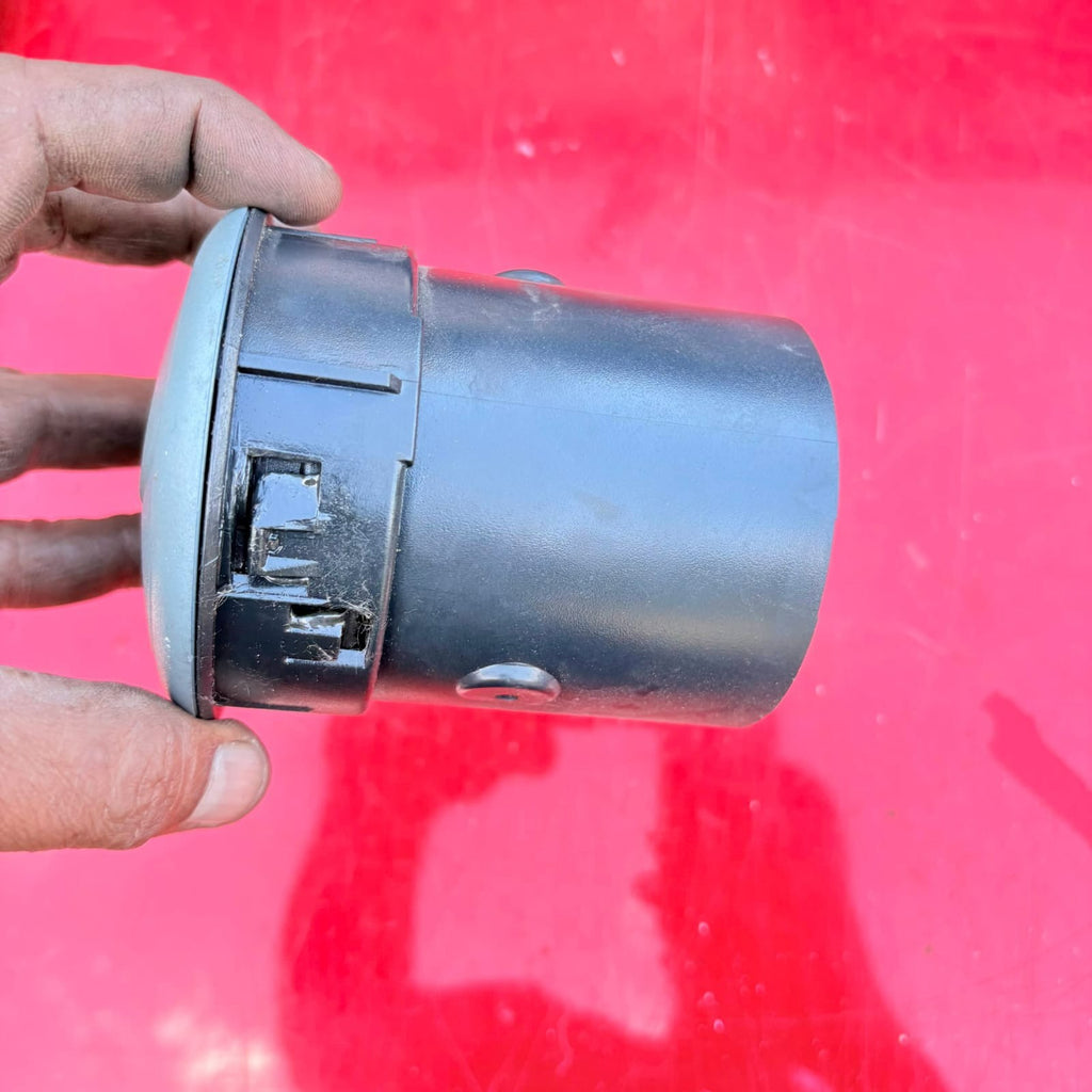 IVECO DAILY DASH AIR VENT CENTRE LEFT HEATER
