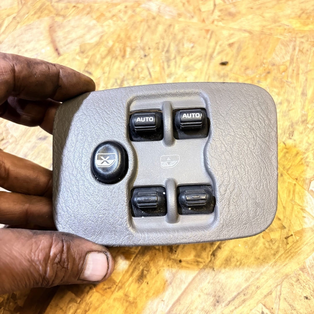 2003 Jeep Cherokee KJ/Liberty Centre Console Power Window Switch 56010090AD