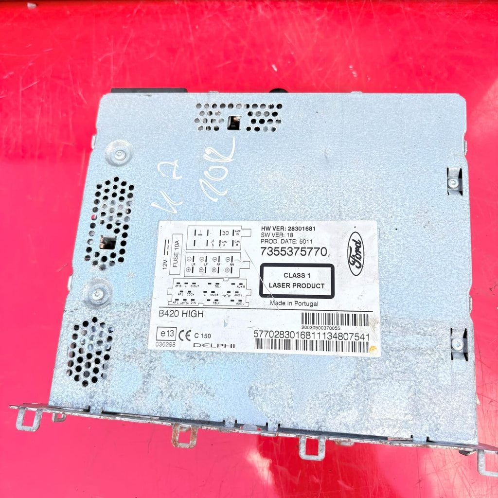 2012 FORD KA 2 RADIO + CD PLAYER-P/N: 7355375770