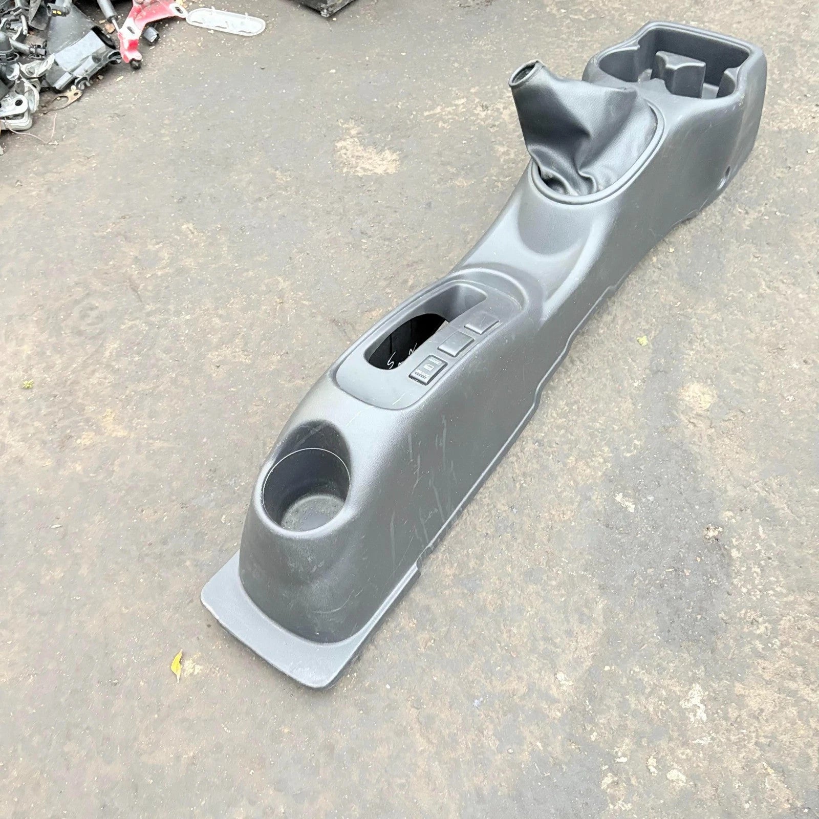 NISSAN MICRA CENTRE CONSOLE 2012