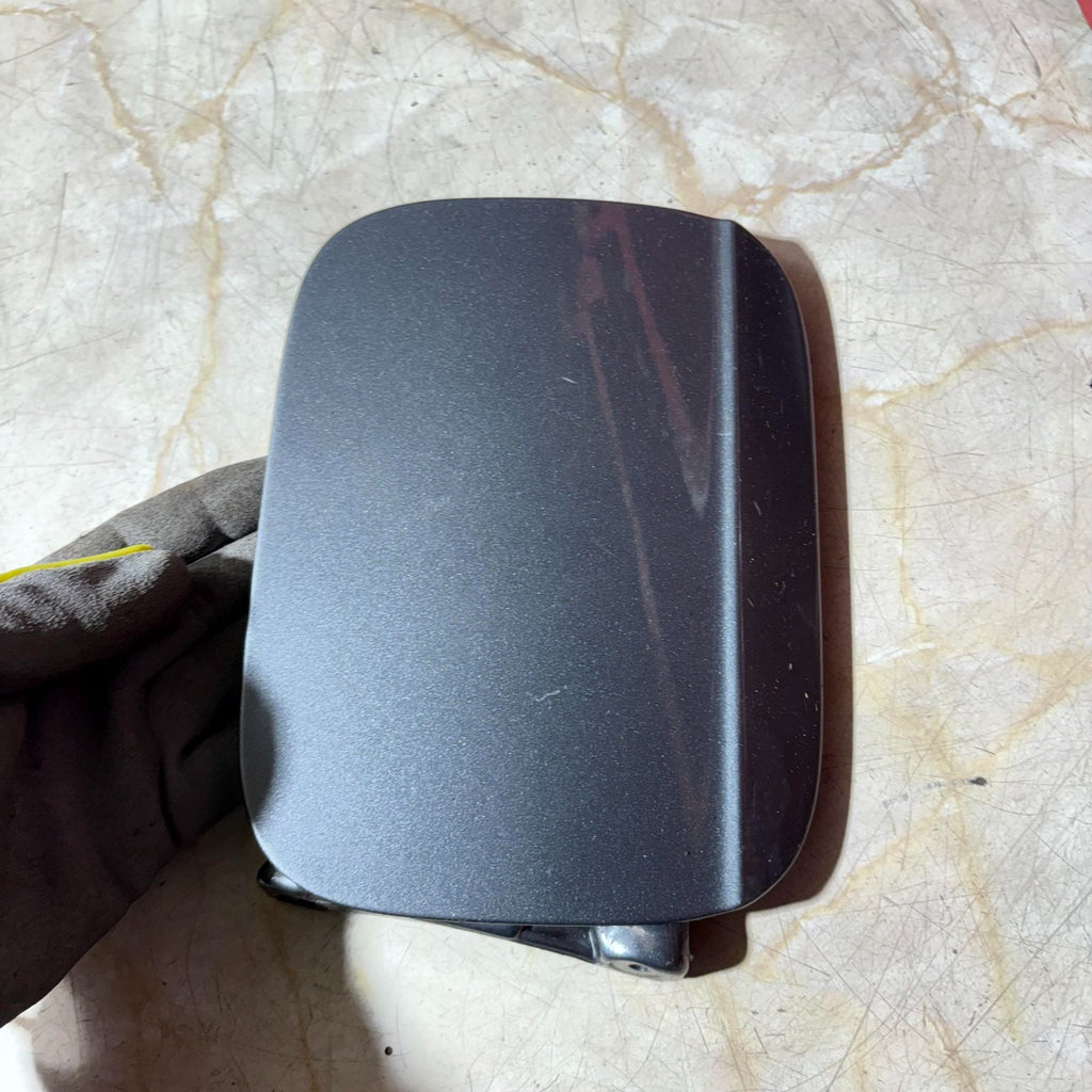 SEAT EXEO 2008-2013 FUEL FLAP COVER 3R0010685M