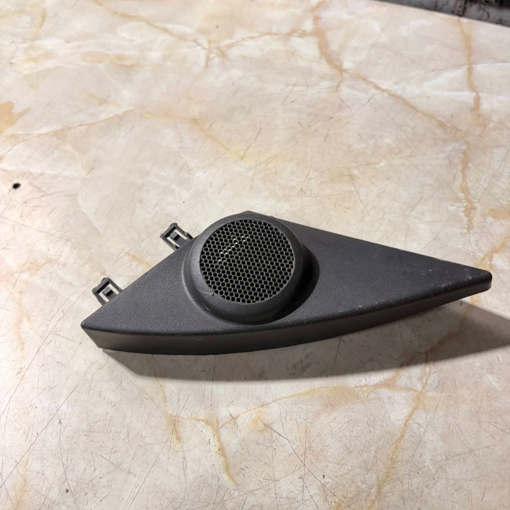VAUXHALL TIGRA B 2004-2009 FRONT LEFT INNER MIRROR COVER TRIM PANEL 93164492