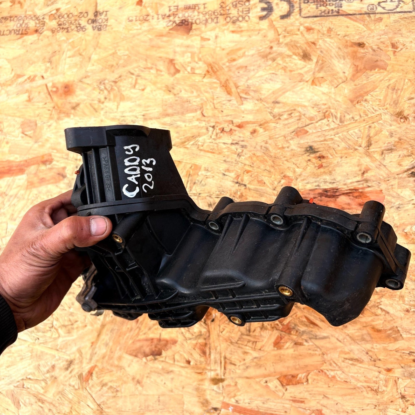 VOLKSWAGEN CADDY 2013 INLET MANIFOLD 03L129711