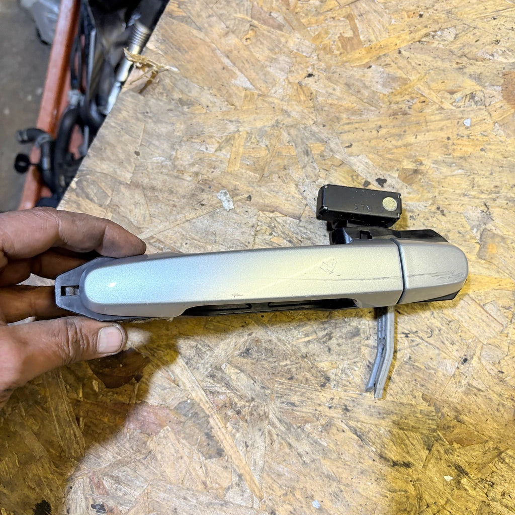 Toyota Corolla Left Passenger Rear Outer Door Handle 2004-2009