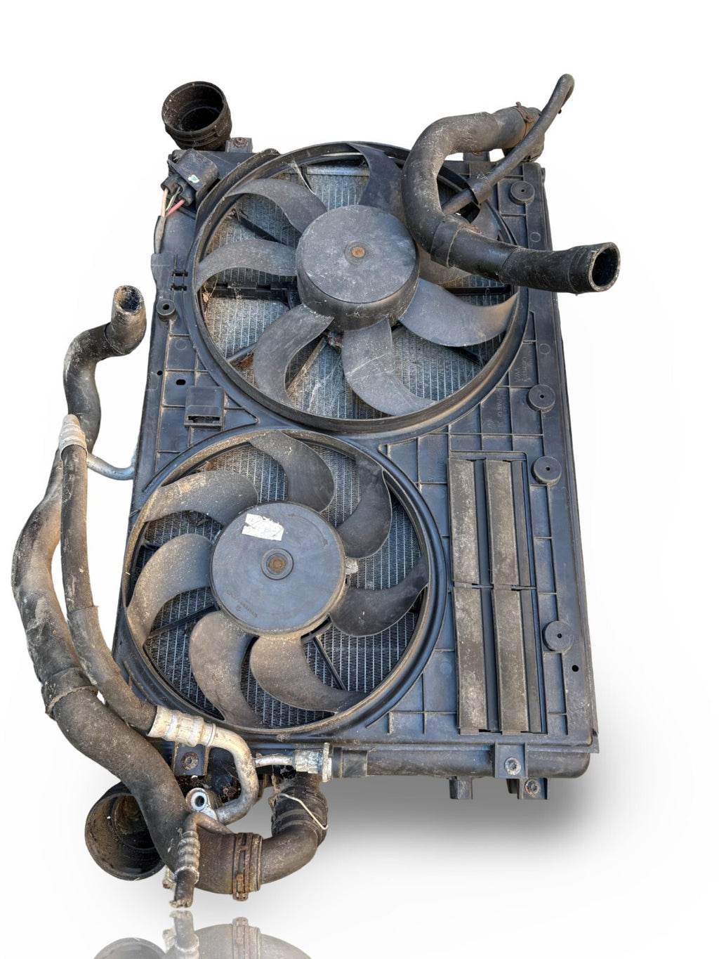 Volkswagen Touran I 2004 Diesel radiator cooling fan 1355D300185 DEV453977