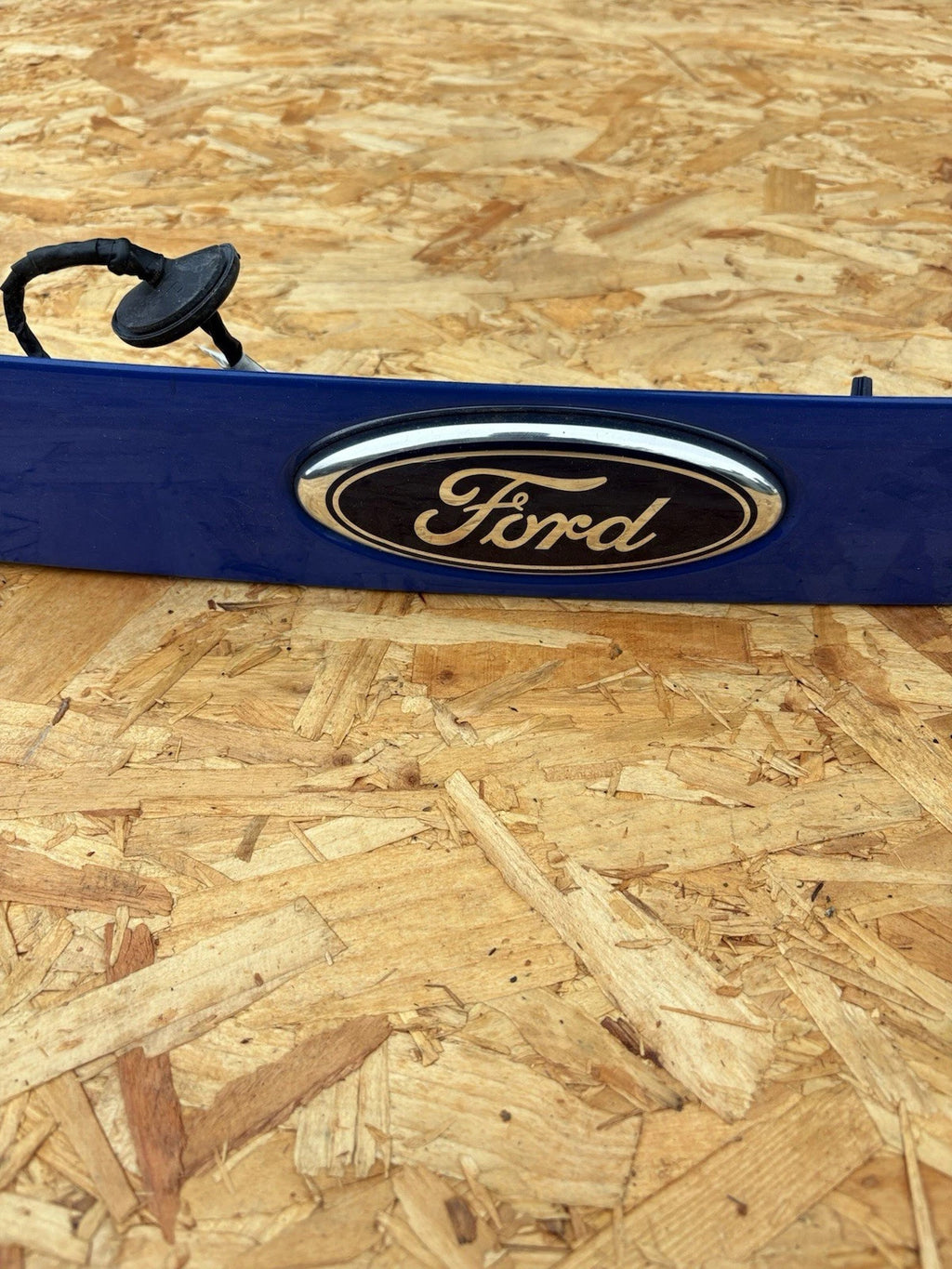 Ford B-Max B232 12-17 Bootlid Handle AV11-R43404-B