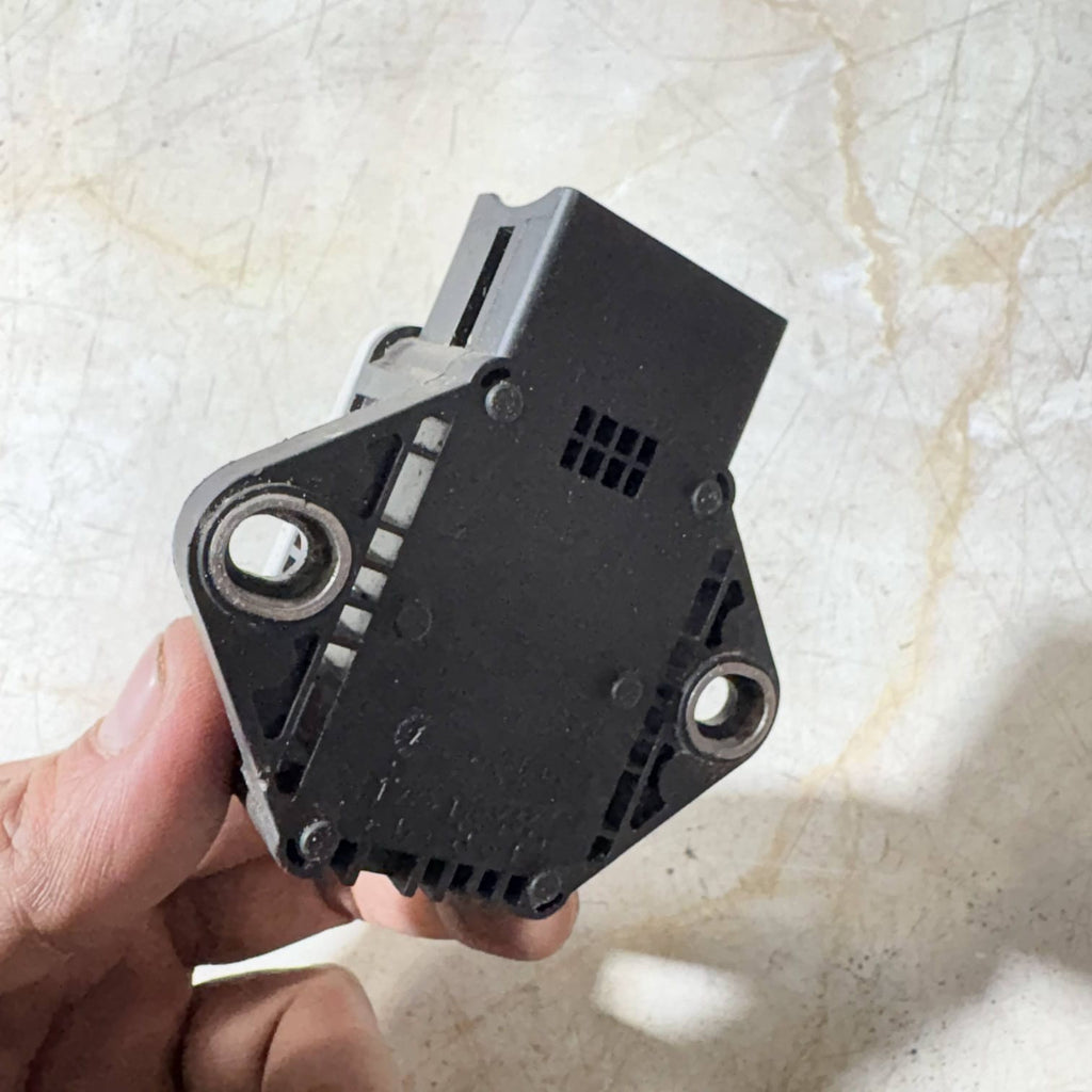 PEUGEOT 308 MK1 1.6 PETROL YAW RATE SENSOR 0265005714