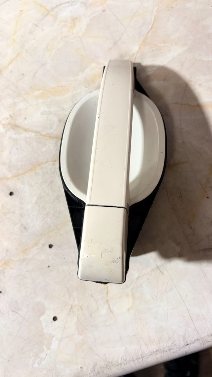 RANGE ROVER L322 EXTERIOR DOOR HANDLE REAR 7042484 2010 Passenger Side Left