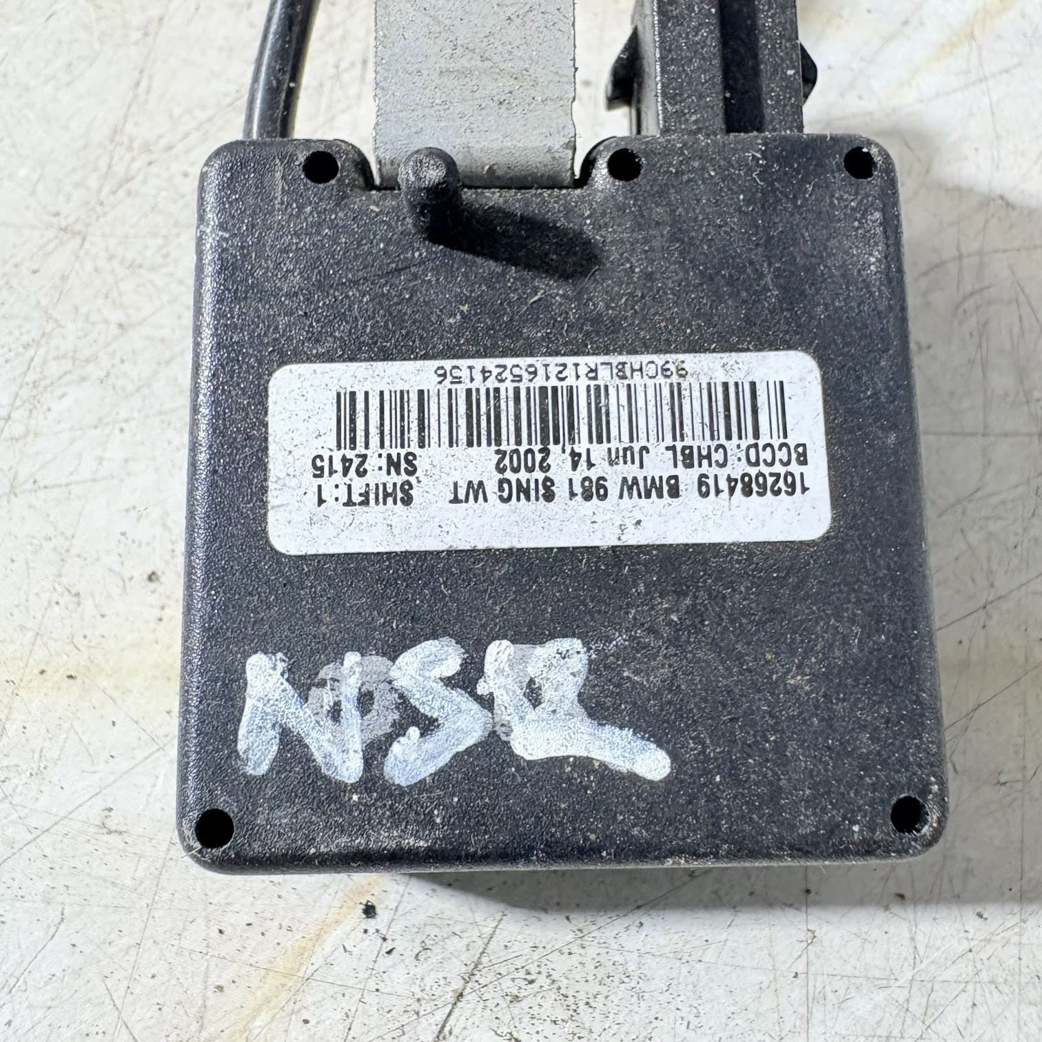 BMW 5 Series E39 Passenger Rear Audio Noise Suppressor Filter 16268419 2002-NSR
